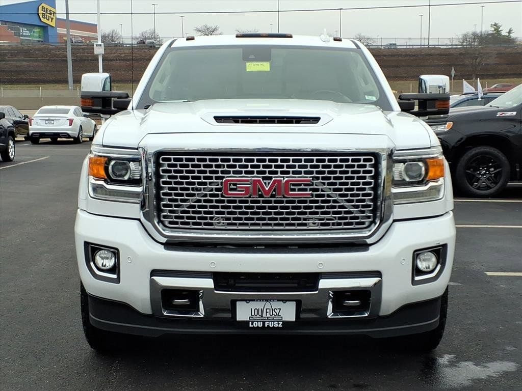Used 2017 GMC Sierra 3500 Denali w/ Duramax Plus Package image 32
