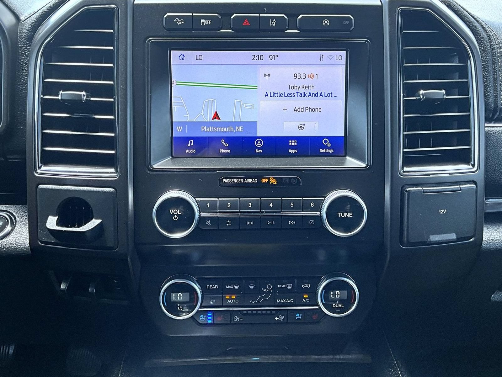 Used 2020 Ford Expedition Limited AWD/4WD image 14