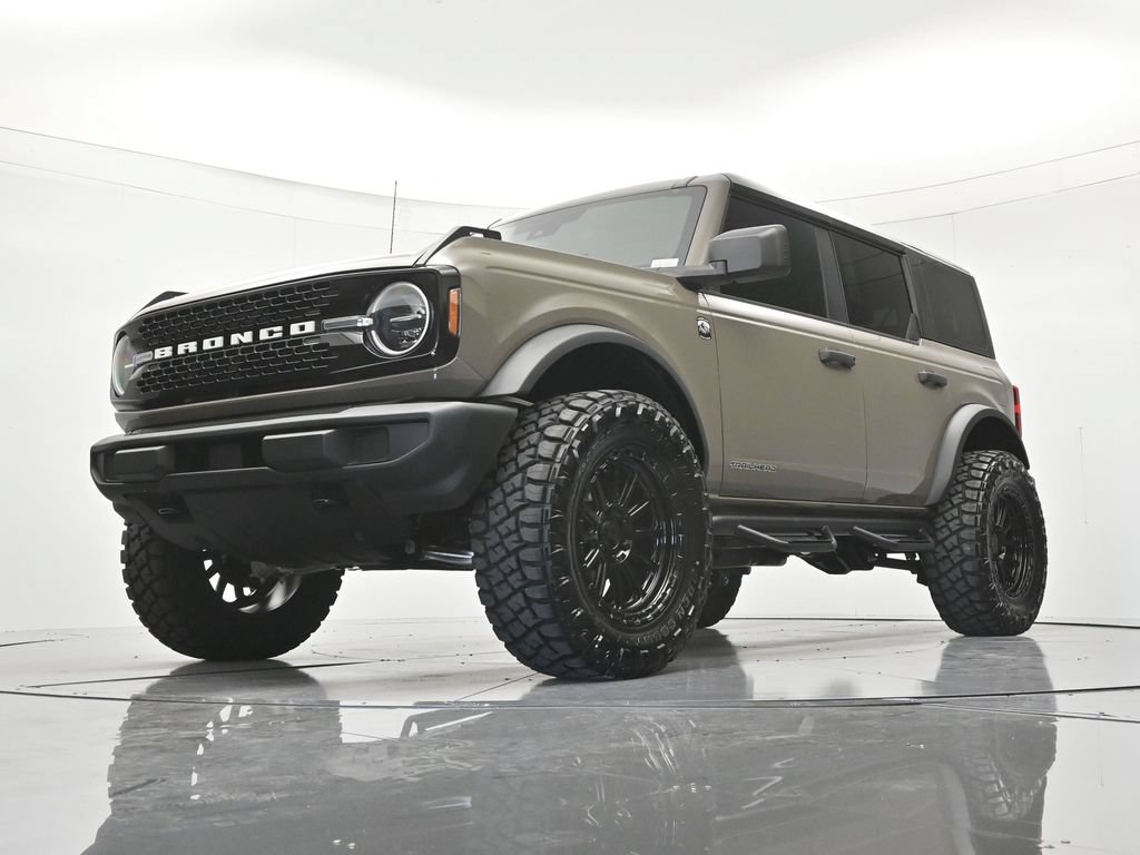 New 2026 Ford Bronco Big Bend w/ Black Appearance Package AWD/4WD image 36