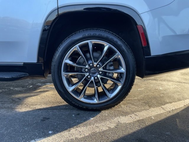 Used 2022 Jeep Wagoneer Series II w/ Premium Group I image 35