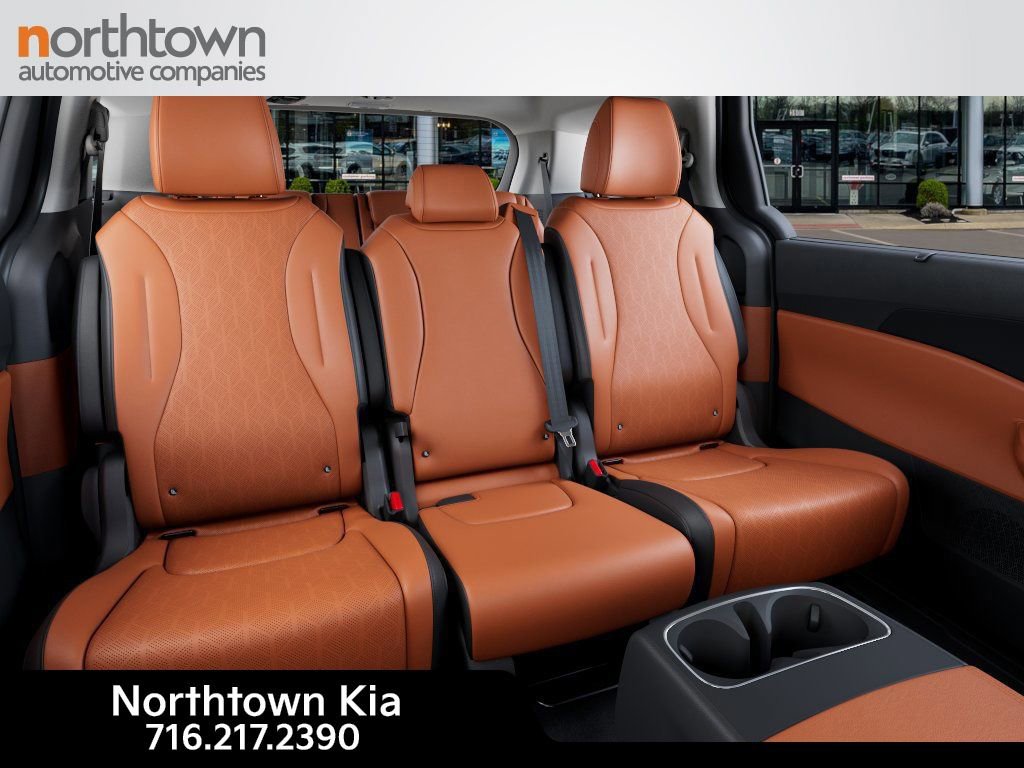 New 2026 Kia Carnival EX FWD image 17