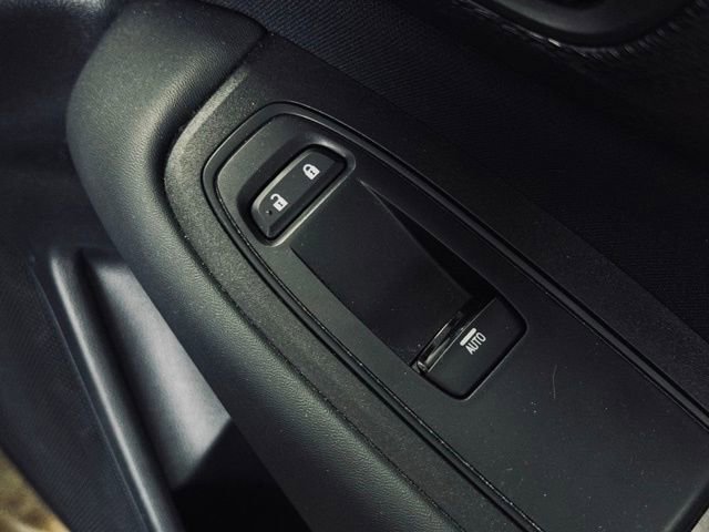 Used 2024 Subaru Outback Premium image 16