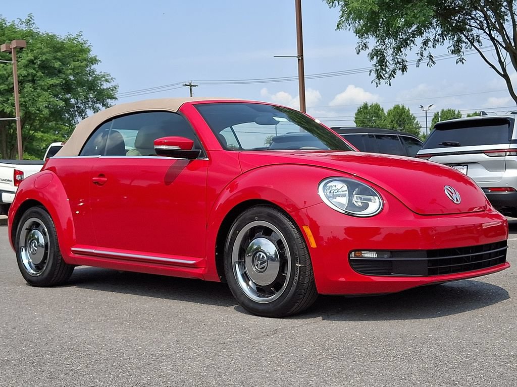 Used 2013 Volkswagen Beetle 2.5 FWD video 2