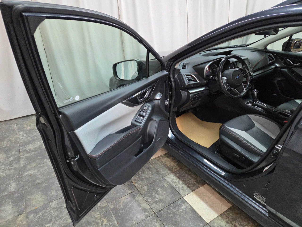 Used 2018 Subaru Crosstrek 2.0i Limited image 11