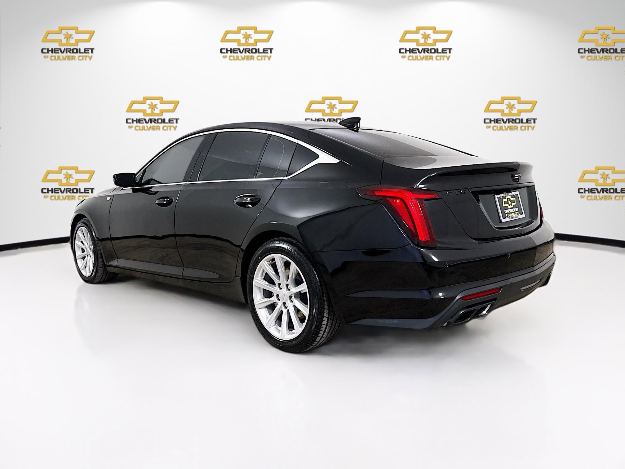 Used 2023 Cadillac CT5 Luxury RWD image 5