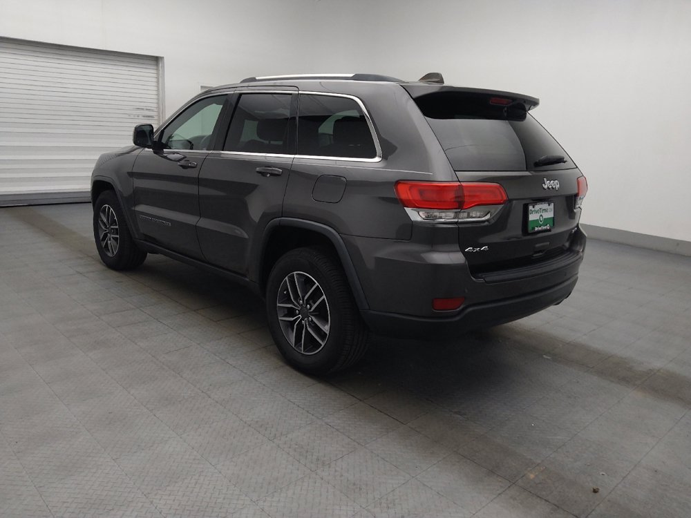 Used 2019 Jeep Grand Cherokee Laredo w/ Laredo X Package AWD/4WD image 3
