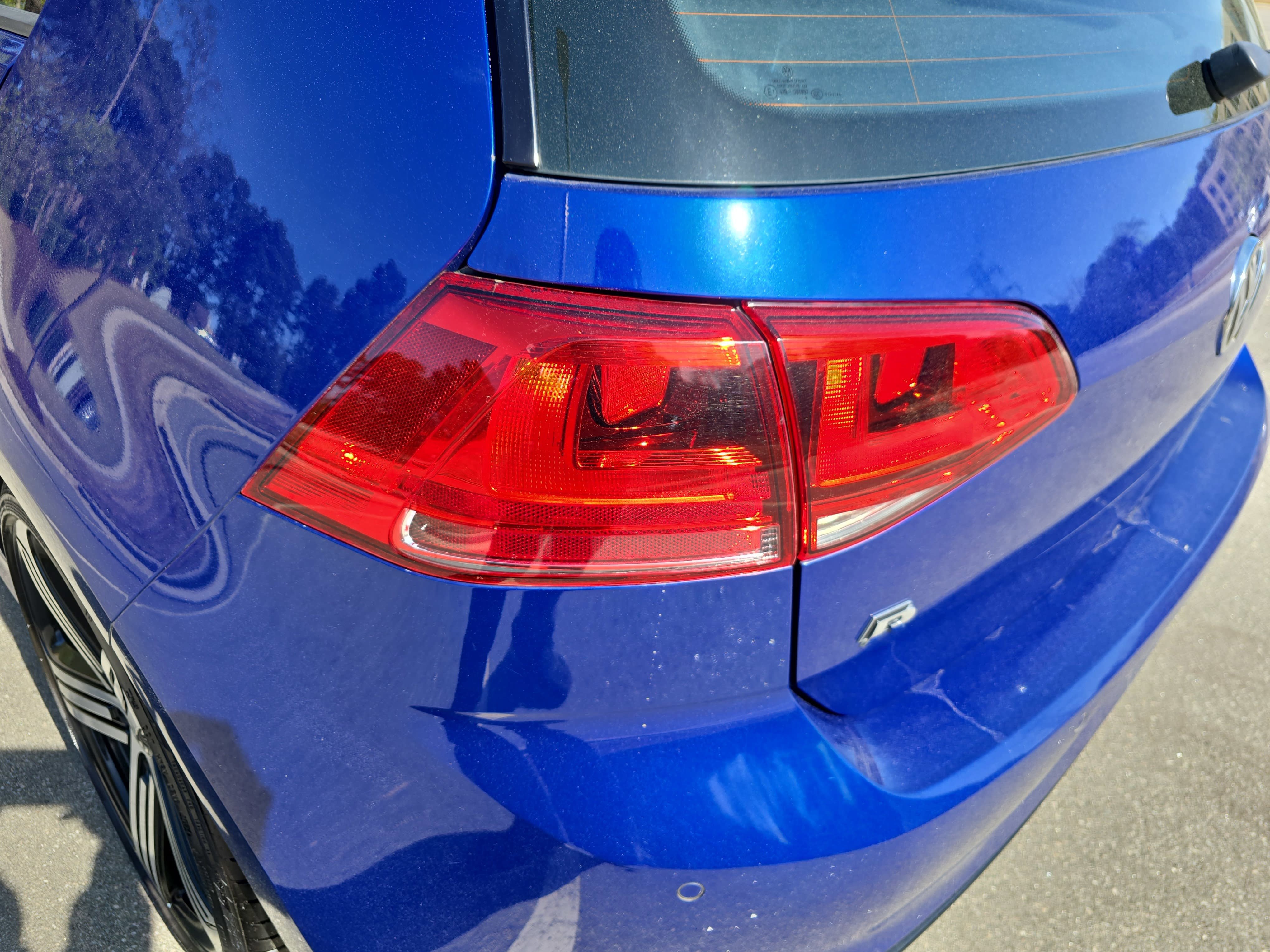 Used 2015 Volkswagen Golf R 4-Door AWD/4WD image 36