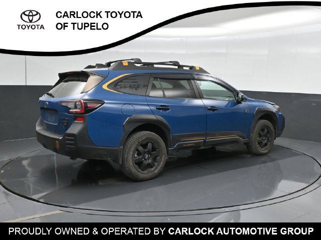Used 2025 Subaru Outback Wilderness AWD/4WD image 3