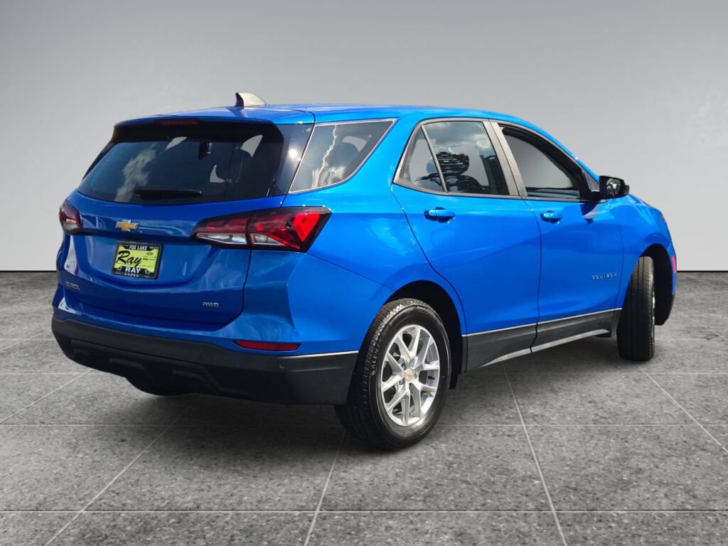Certified 2024 Chevrolet Equinox LS w/ Driver Confidence II Package AWD/4WD image 13