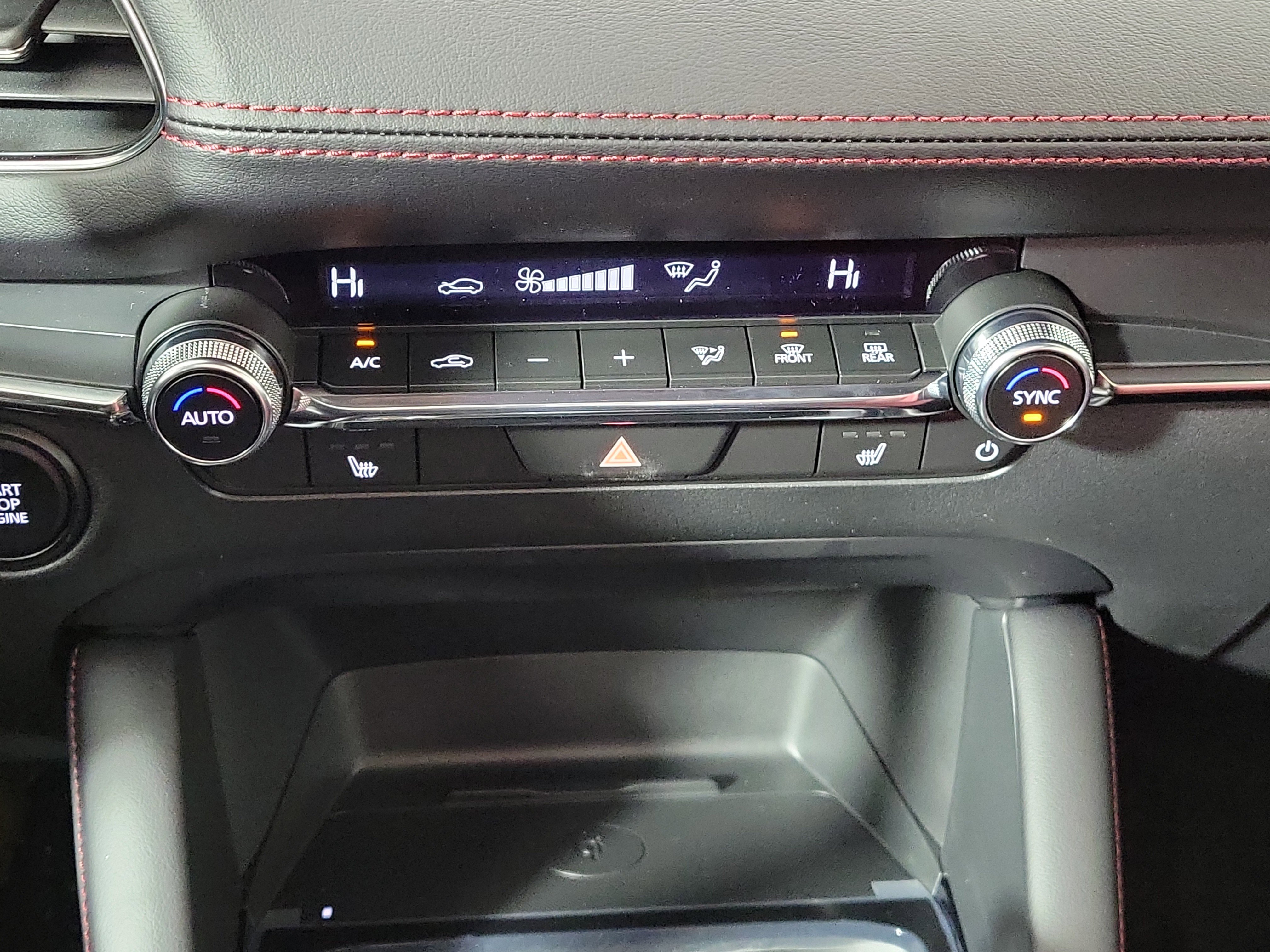 New 2026 MAZDA MAZDA3 Carbon image 23