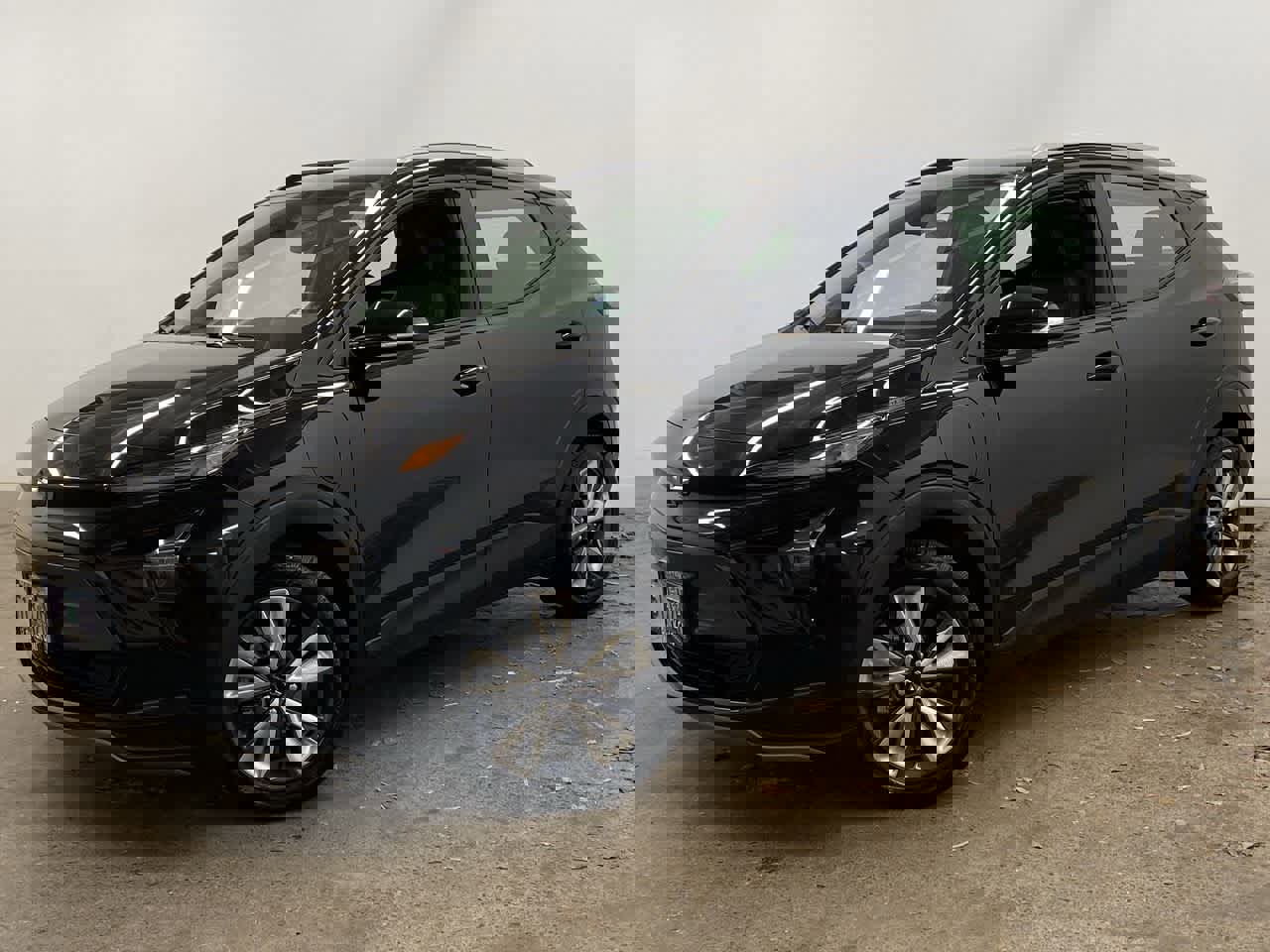 Used 2023 Chevrolet Bolt EUV LT w/ Convenience Package image 1