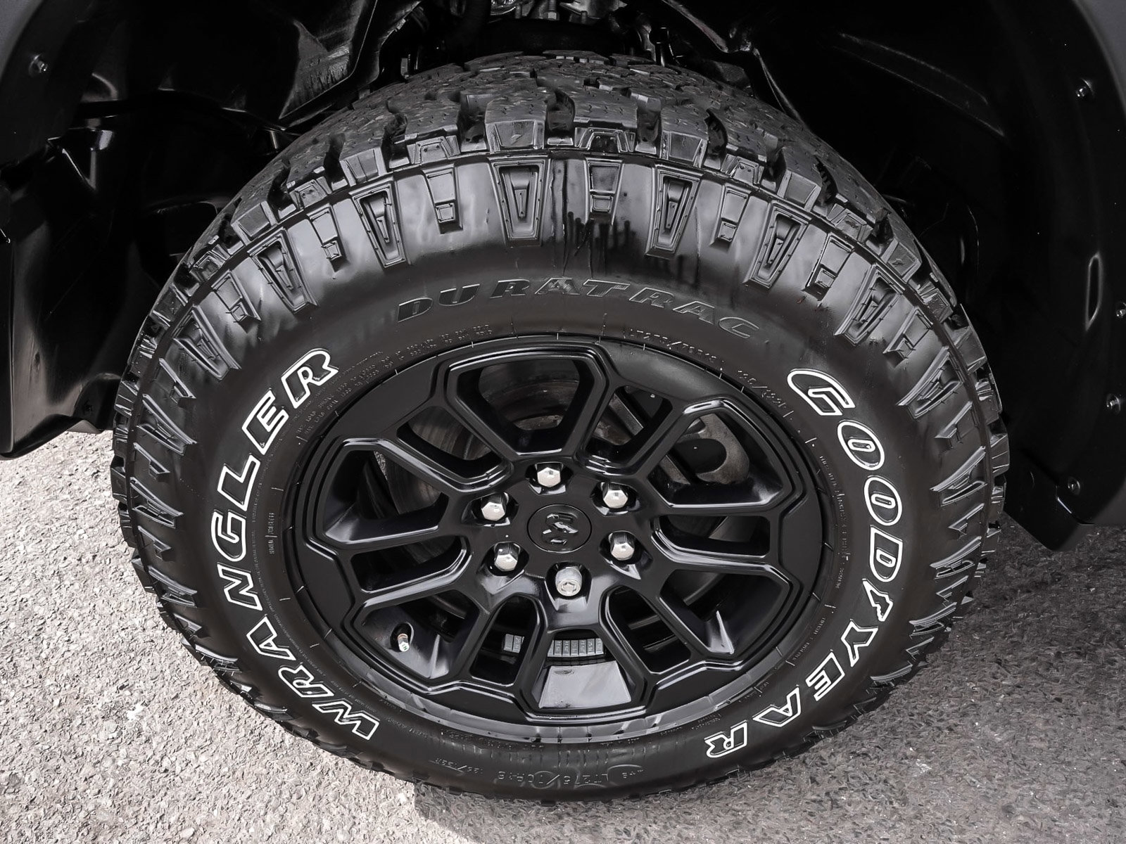 Used 2025 RAM 1500 Rebel AWD/4WD image 8