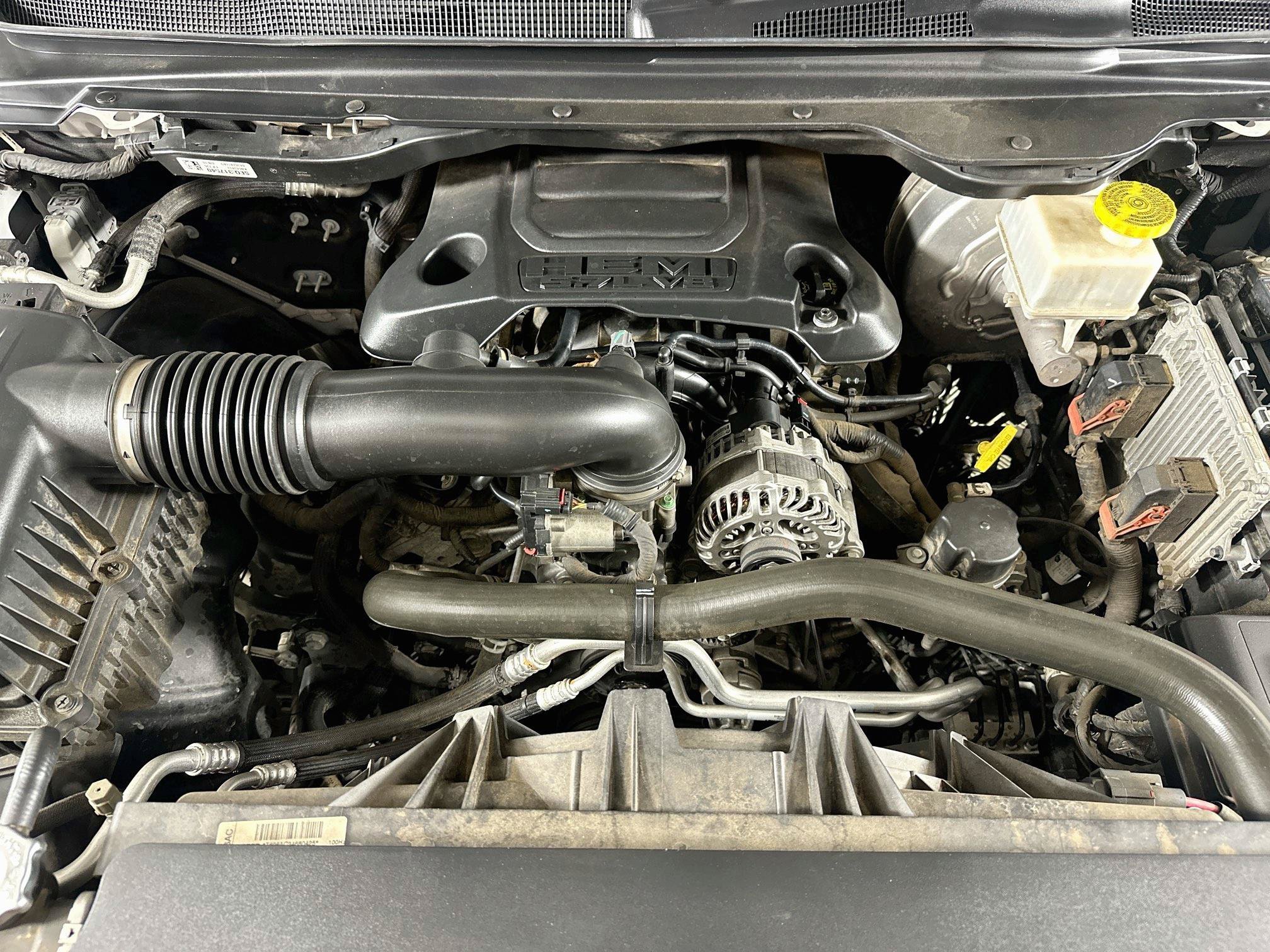 Used 2019 RAM 1500 Limited RWD image 32