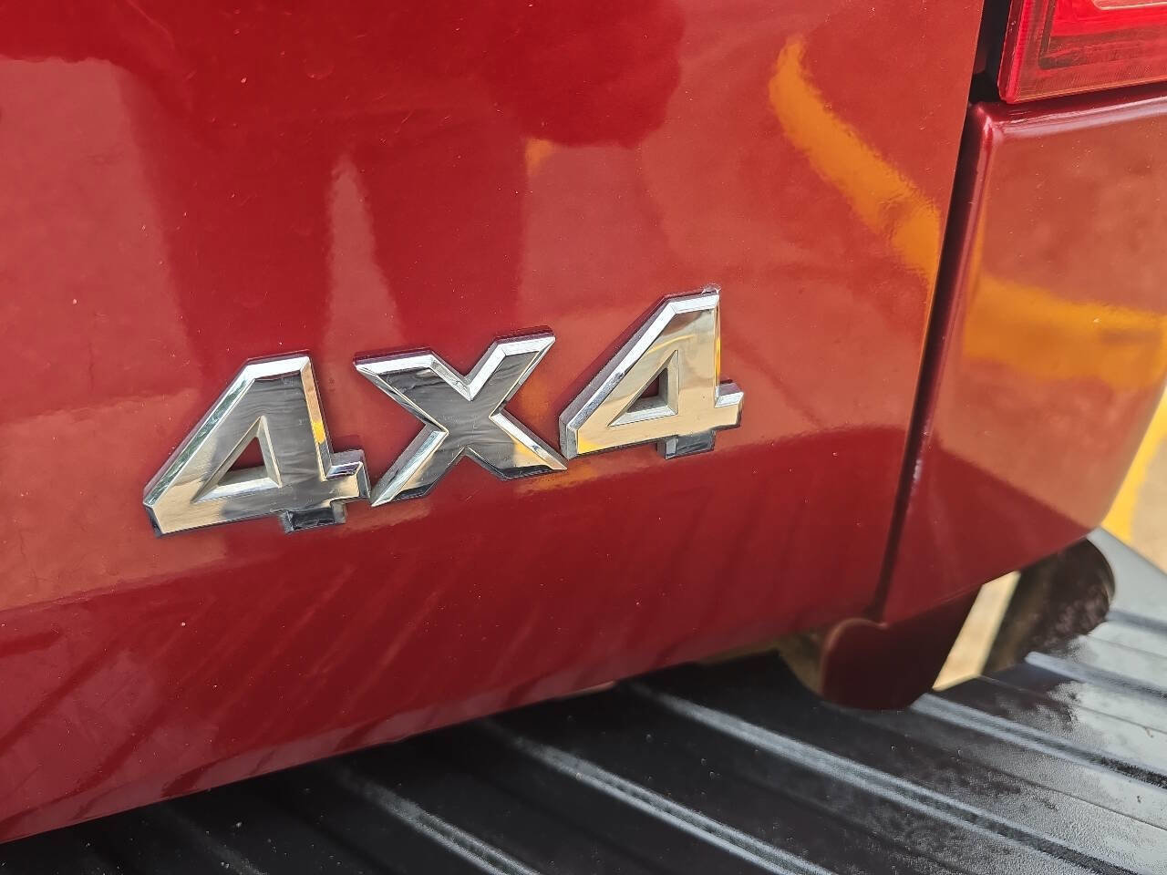 Used 2014 Nissan Titan SV w/ SV Premium Utility Package image 30