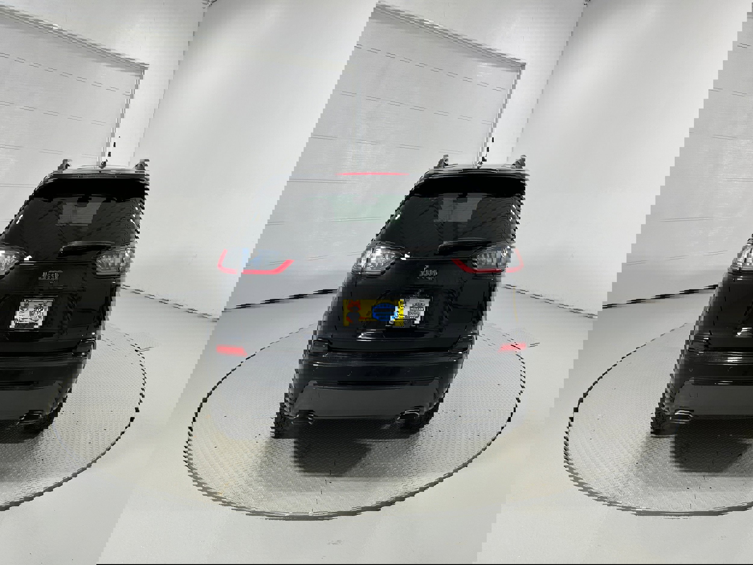 Used 2019 Jeep Cherokee High Altitude image 33