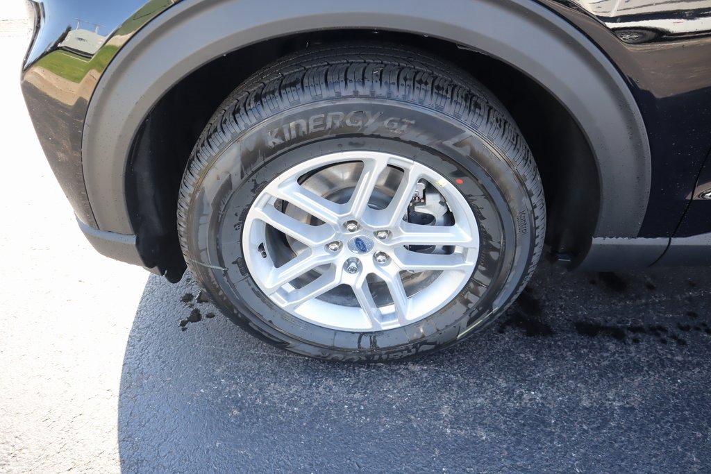 New 2026 Ford Explorer Active image 18