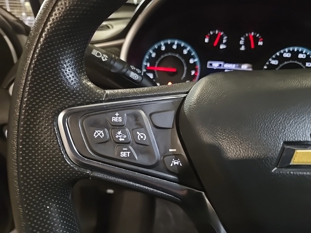 Used 2023 Chevrolet Malibu LT image 14