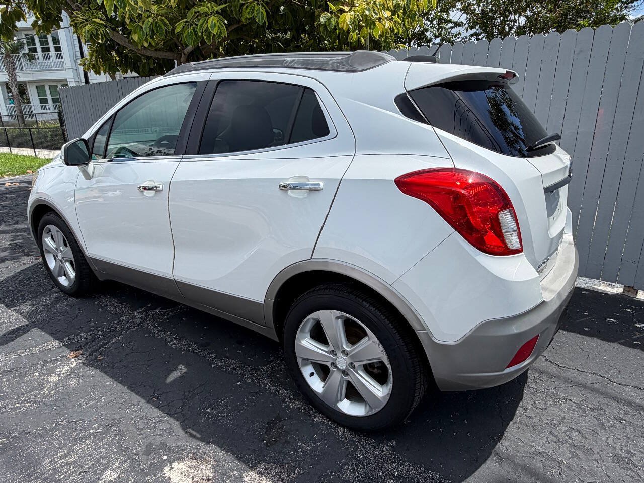 Used 2015 Buick Encore Leather FWD image 16