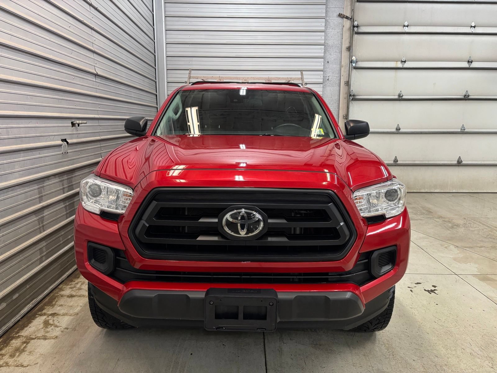 Used 2021 Toyota Tacoma SR w/ SX Package AWD/4WD image 2