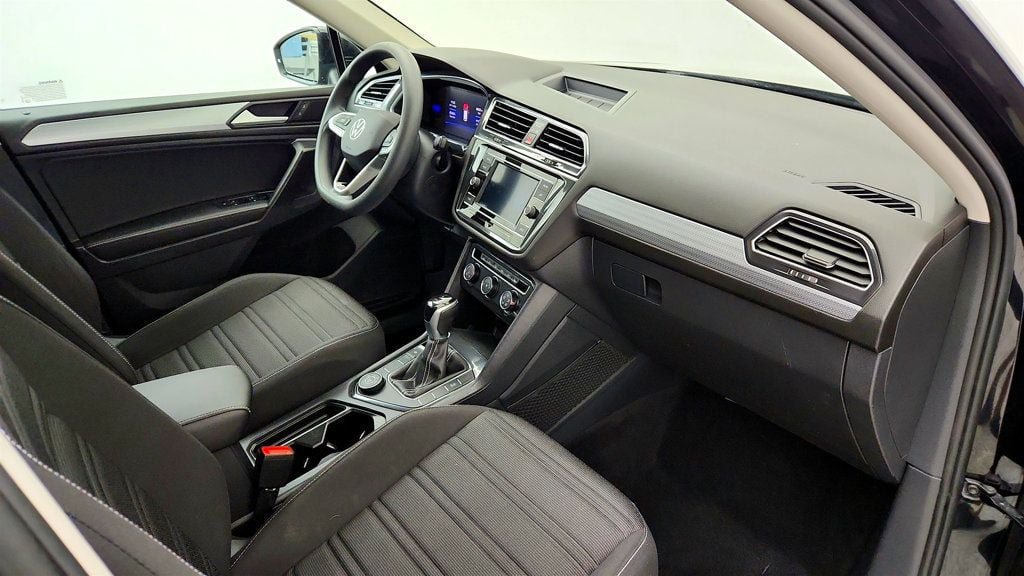 Used 2022 Volkswagen Tiguan S AWD/4WD image 23