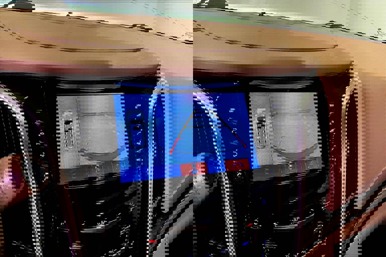 Used 2020 Cadillac Escalade Platinum image 14