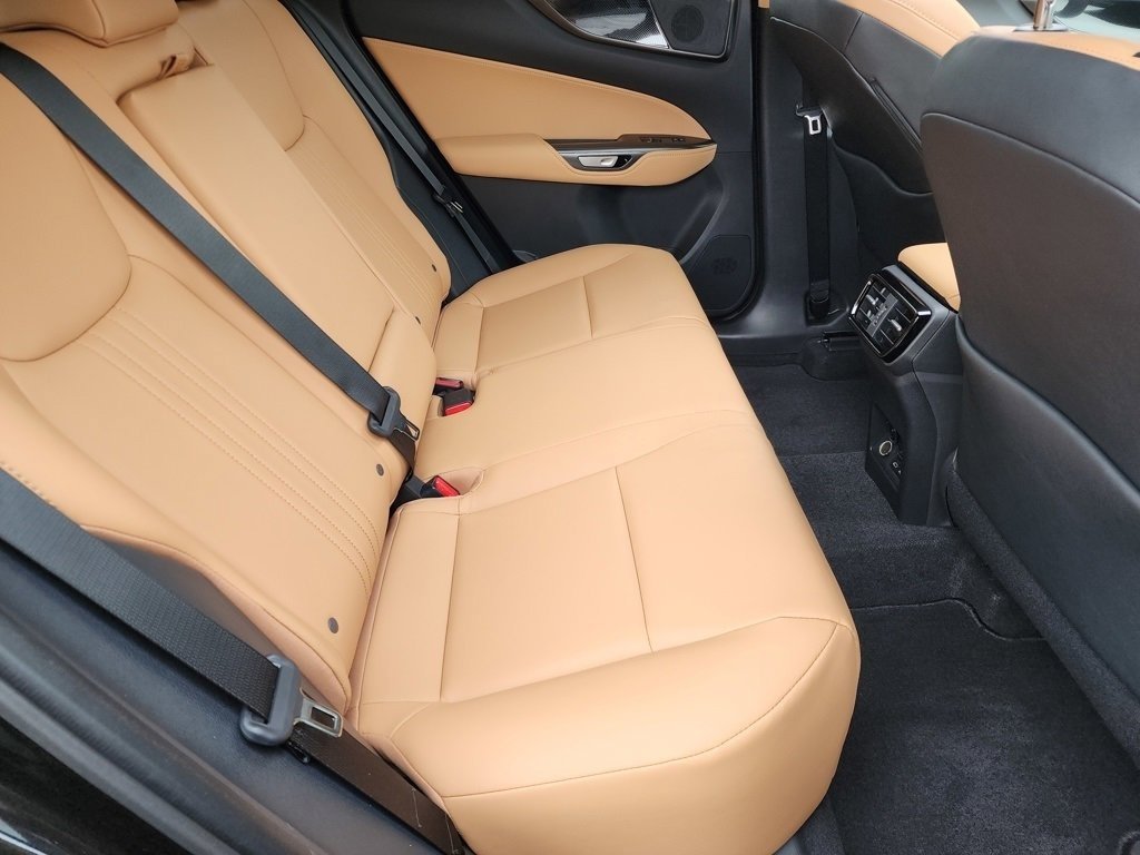 Certified 2025 Lexus NX 350 AWD w/ Accessory Package (2T) image 4