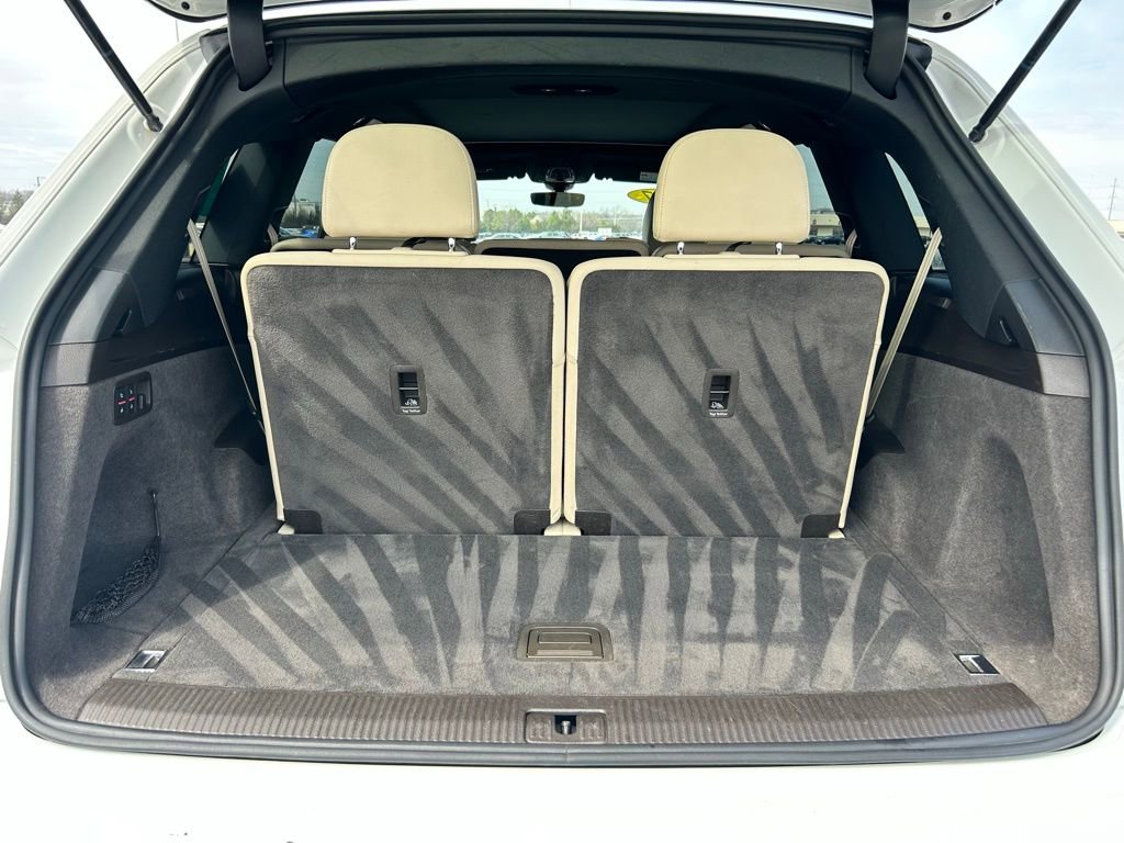 Used 2017 Audi Q7 3.0T Premium image 30