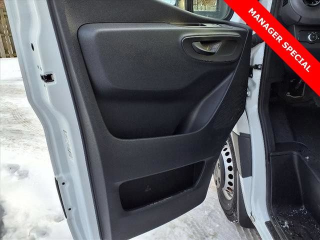 Used 2023 Mercedes-Benz Sprinter 3500 image 14