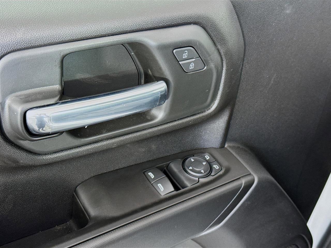 Certified 2025 GMC Sierra 2500 Pro image 18