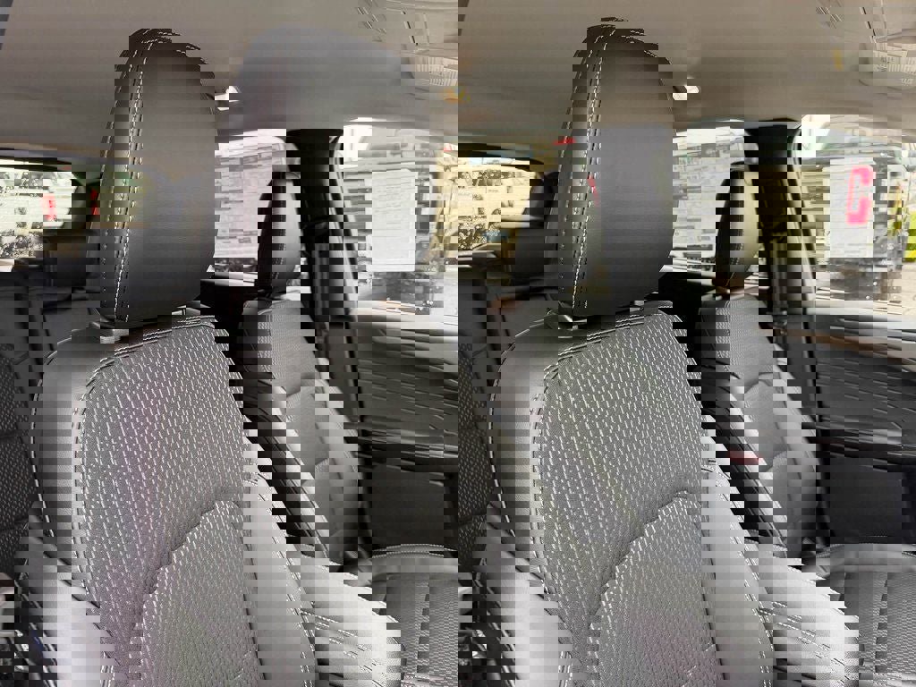 New 2026 Ford Escape SE FWD image 20