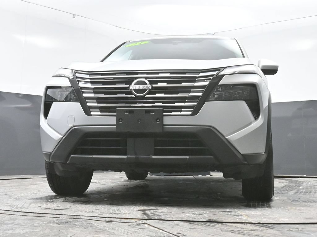 Used 2024 Nissan Rogue SV AWD/4WD image 51