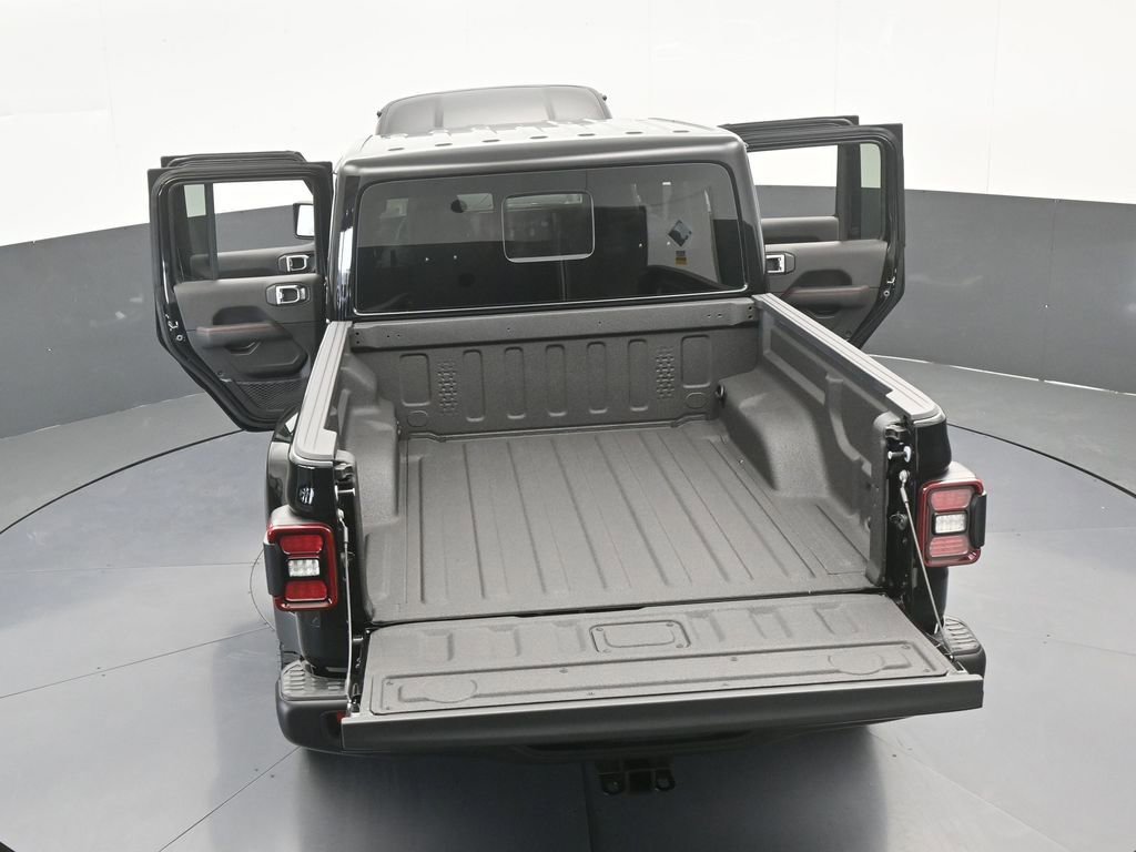 New 2026 Jeep Gladiator Rubicon w/ Steel Power Dome Hood Package AWD/4WD image 63