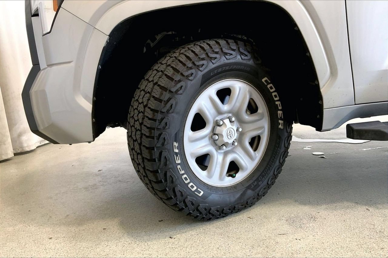 Used 2024 Toyota Tundra SR w/ SR Tow Package AWD/4WD image 20
