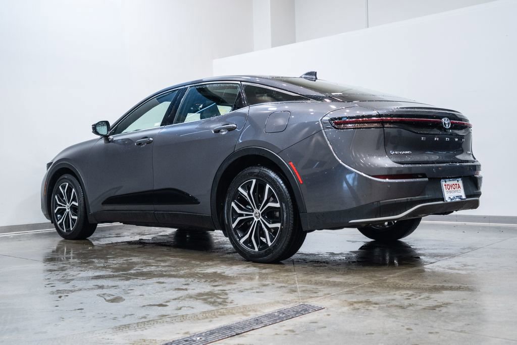 Certified 2024 Toyota Crown Limited image 7