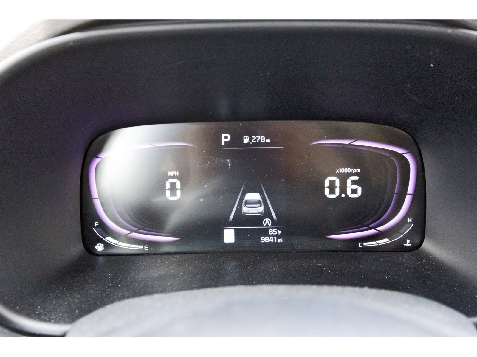 Used 2025 Kia Soul LX FWD image 16