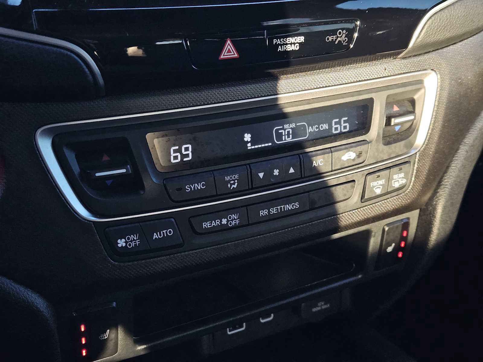 Certified 2024 Honda Passport TrailSport image 19