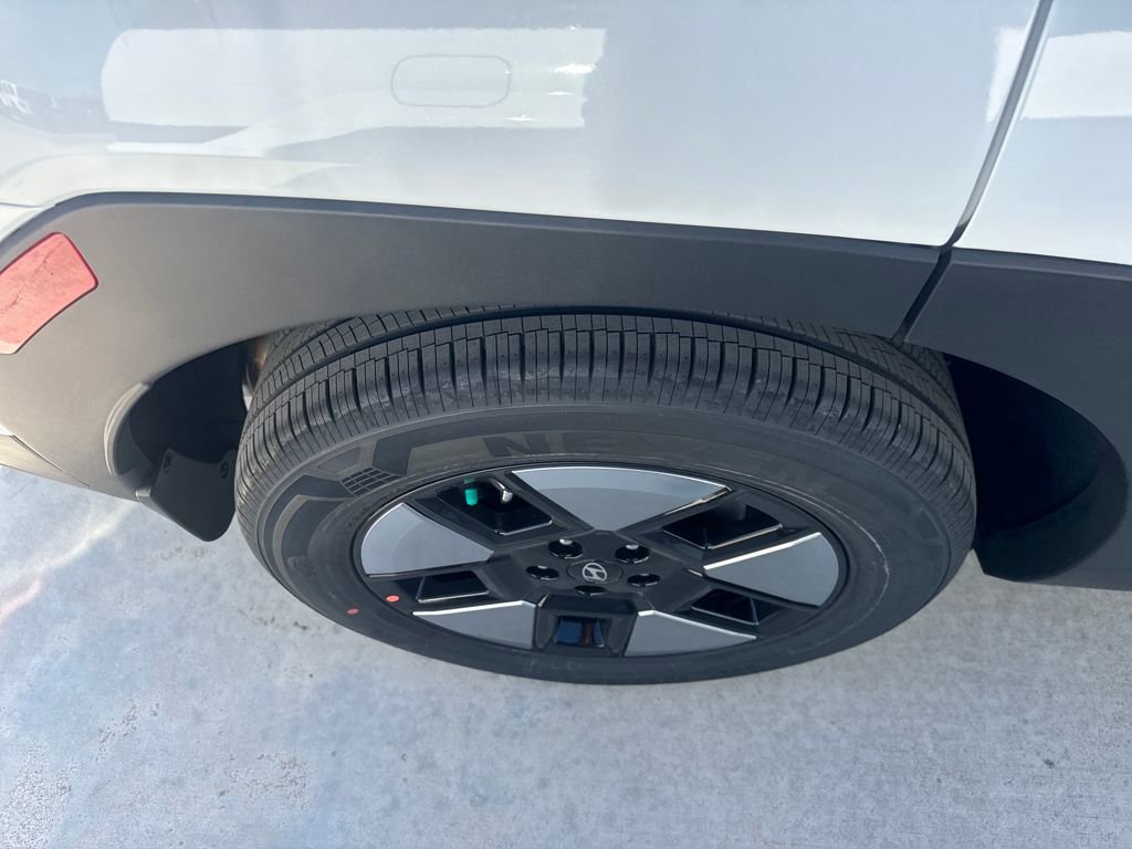 New 2026 Hyundai Santa Fe SE image 31