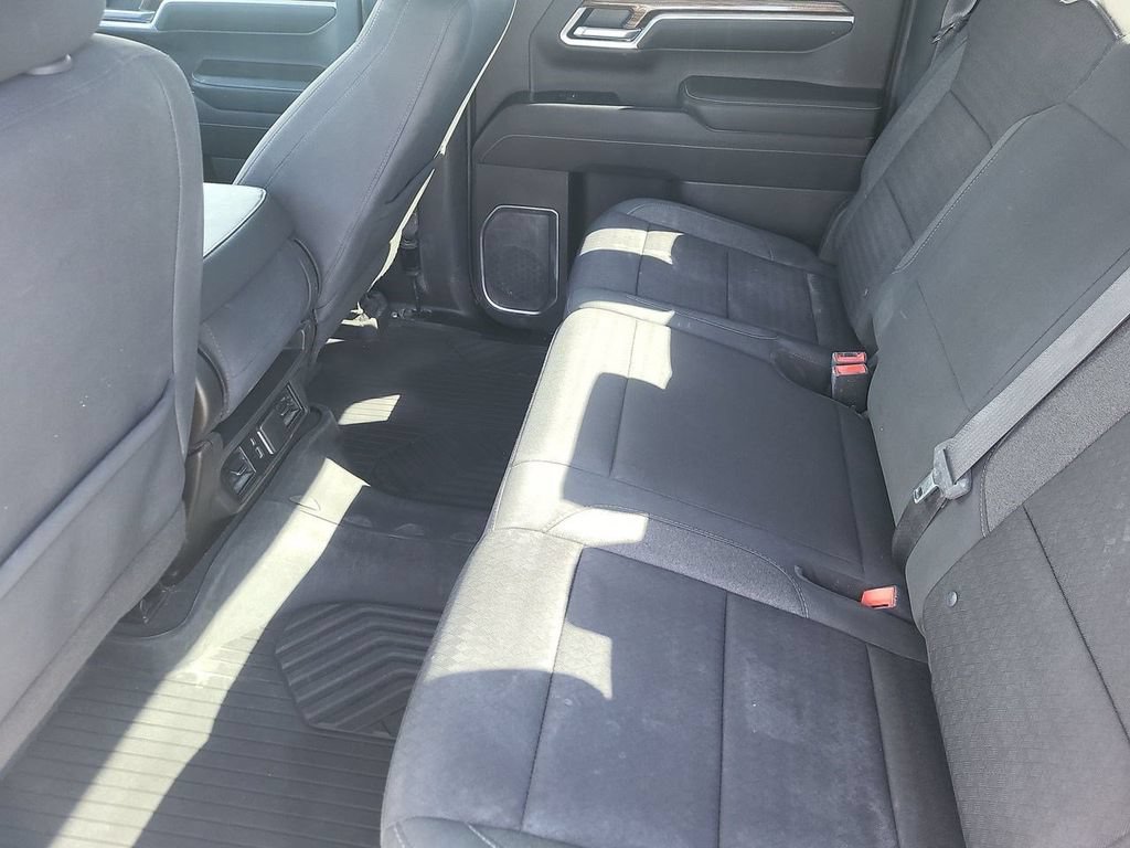 Used 2022 Chevrolet Silverado 1500 RST AWD/4WD image 31