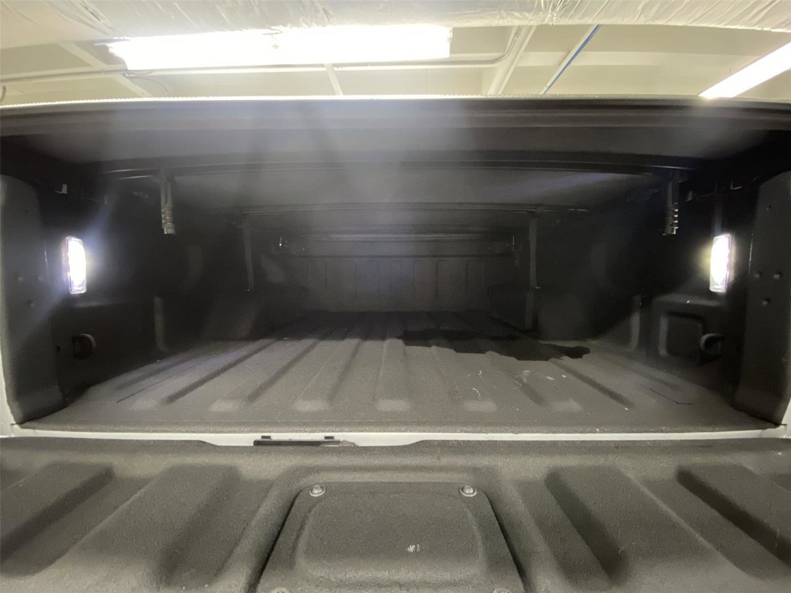 Used 2023 Jeep Gladiator Mojave w/ Cold Weather Group image 24