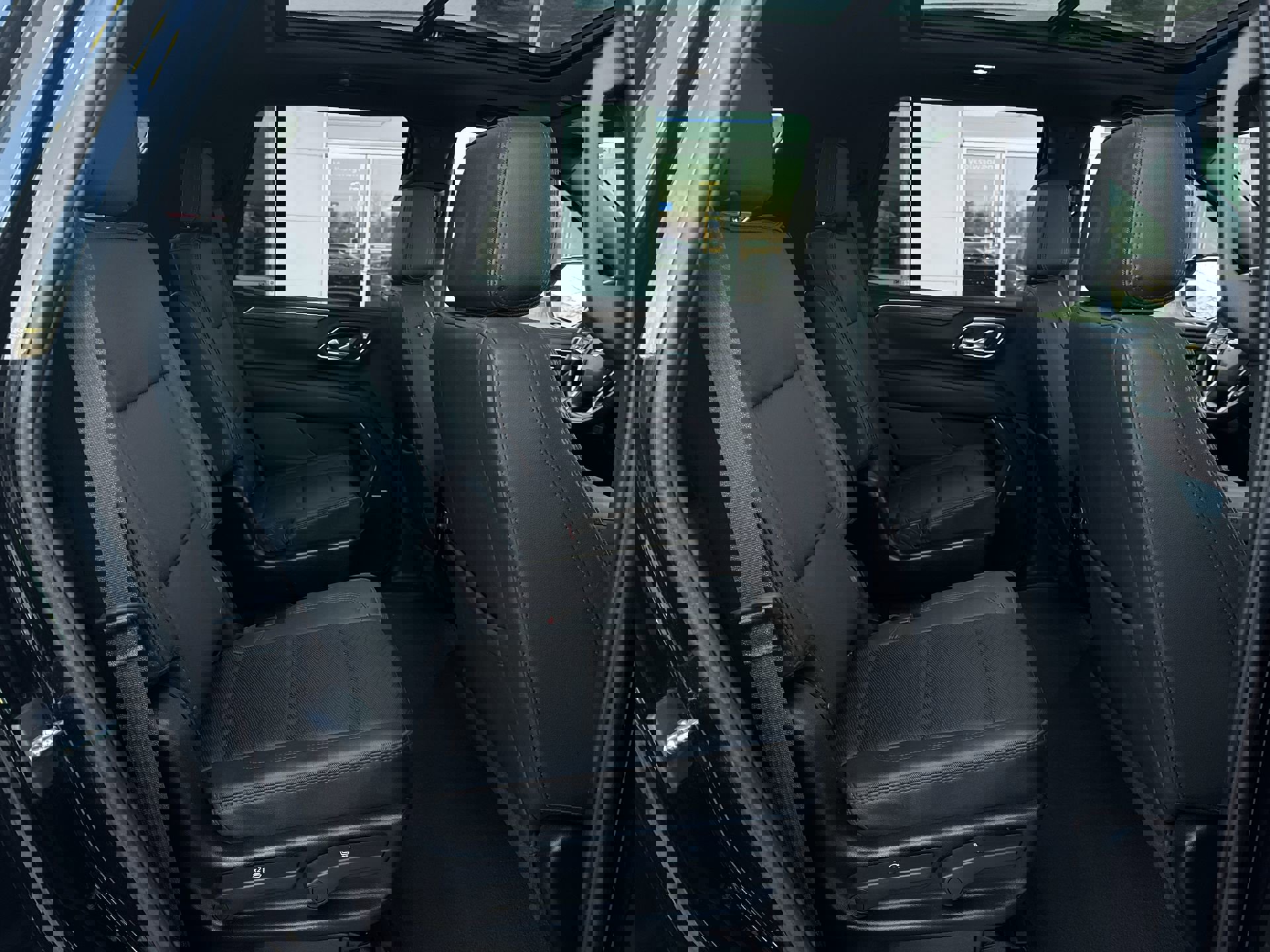 Used 2023 Chevrolet Tahoe High Country image 28