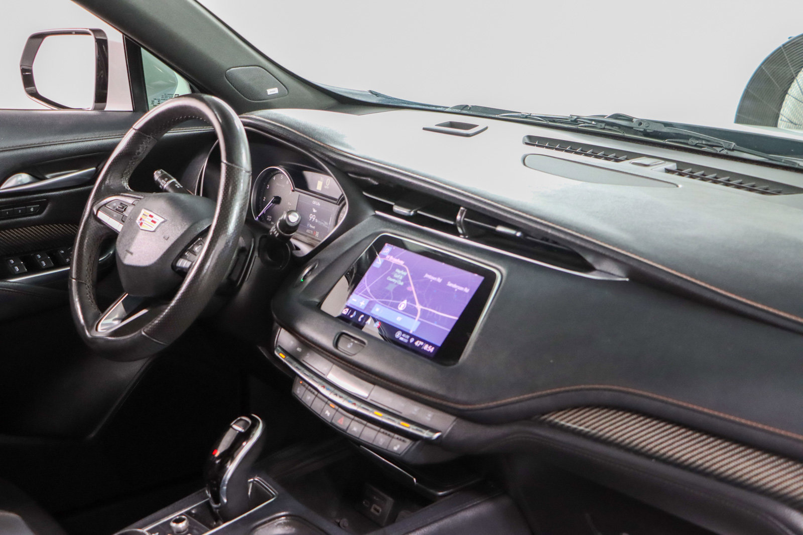 Used 2023 Cadillac XT4 Sport w/ Sun And Sound Package AWD/4WD image 26
