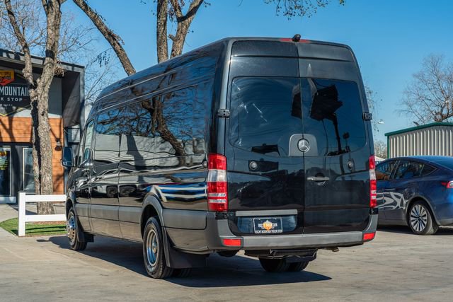 Used 2016 Mercedes-Benz Sprinter 3500 image 4