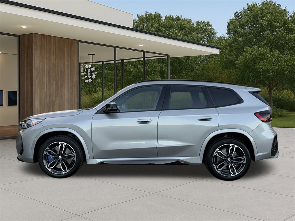 Certified 2025 BMW X1 M35i w/ Premium Package image 12