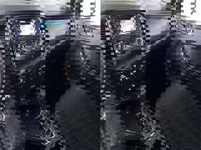 Used 2020 Ford Ranger XL w/ Equipment Group 101A Mid image 36