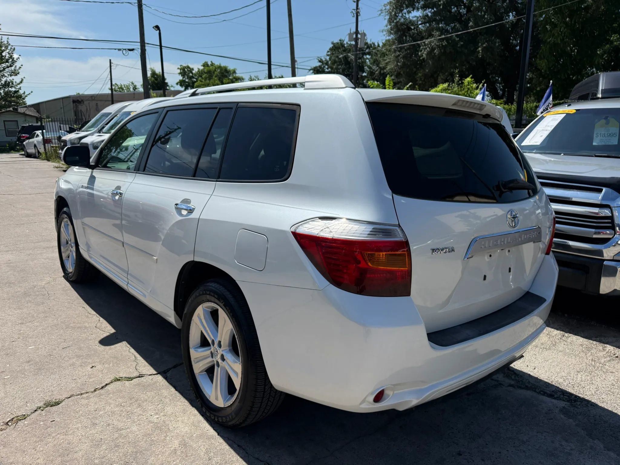 Used 2009 Toyota Highlander Limited FWD image 5