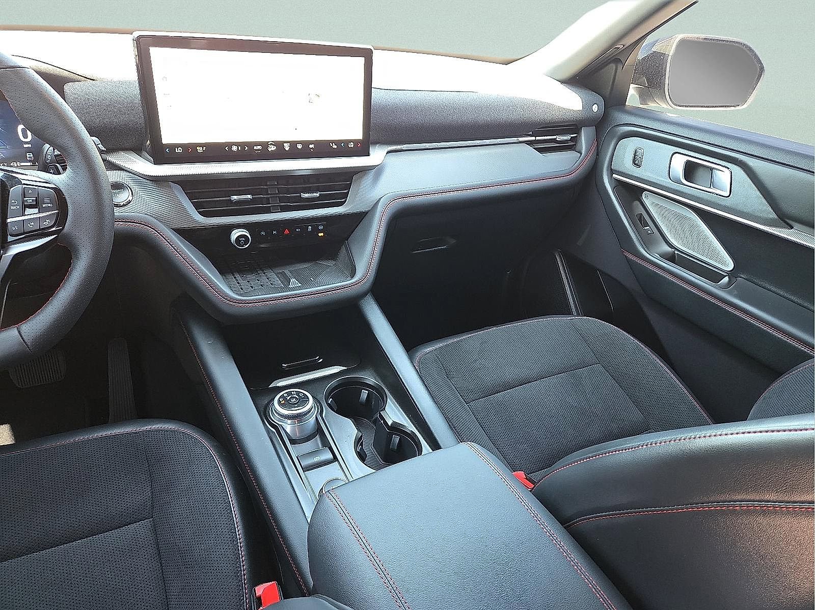 Certified 2025 Ford Explorer ST image 14
