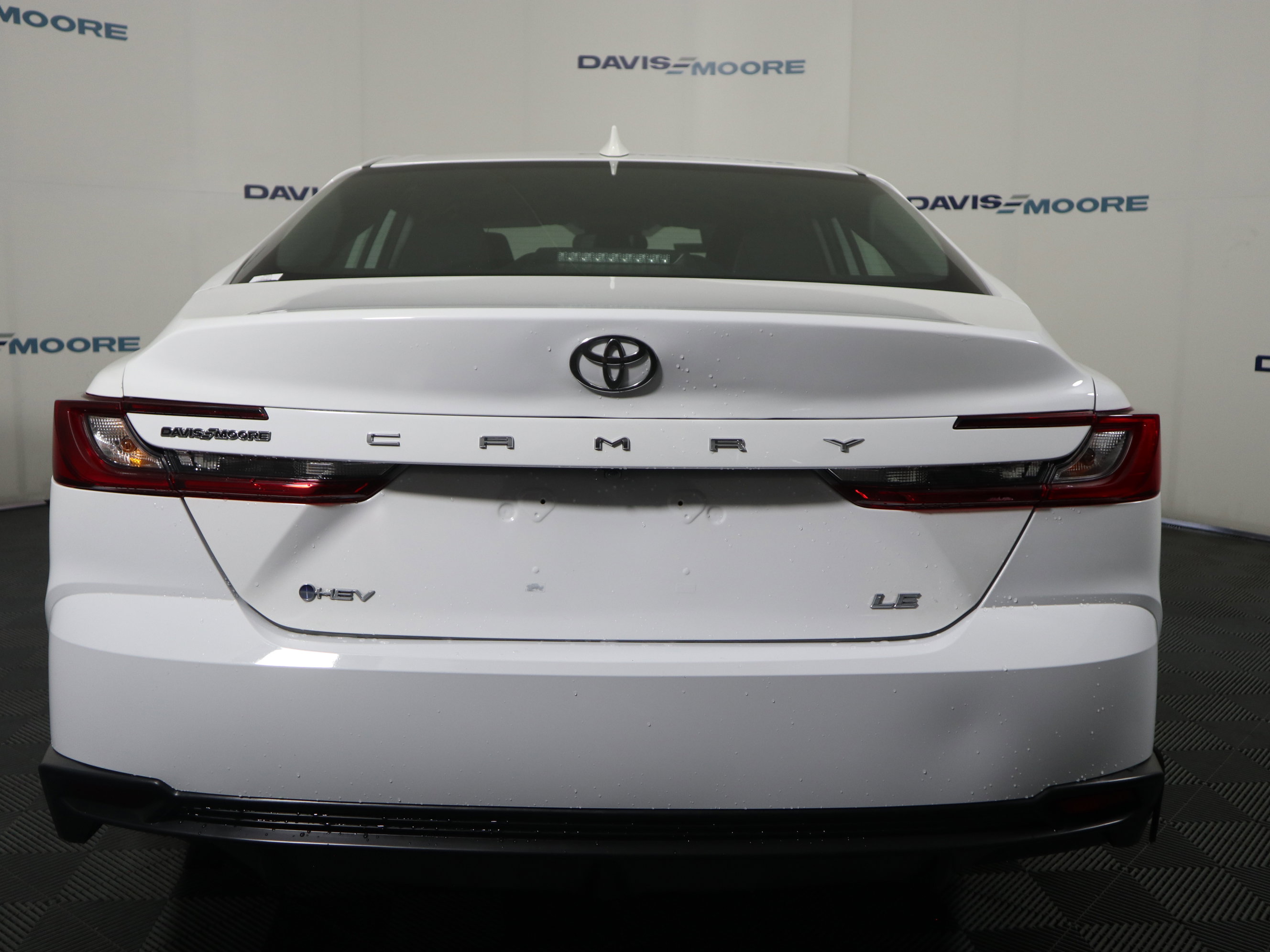 Used 2025 Toyota Camry LE FWD image 7
