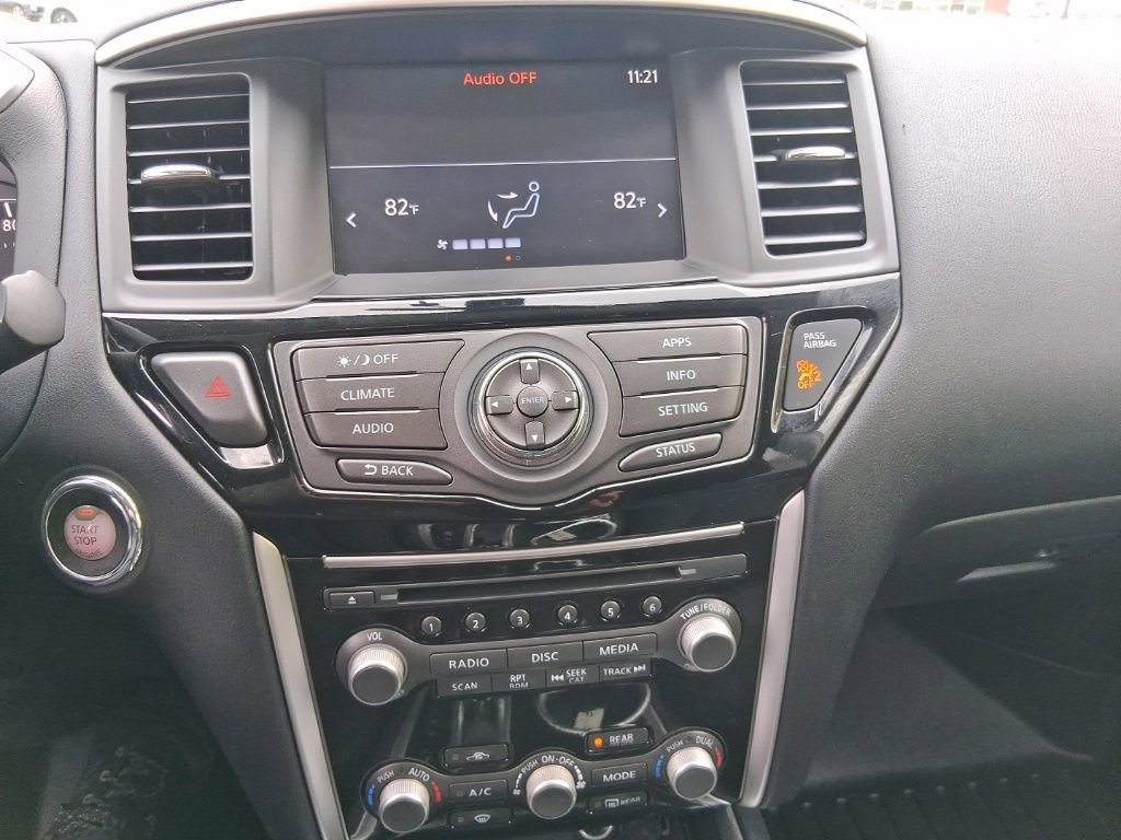 Used 2017 Nissan Pathfinder S image 15
