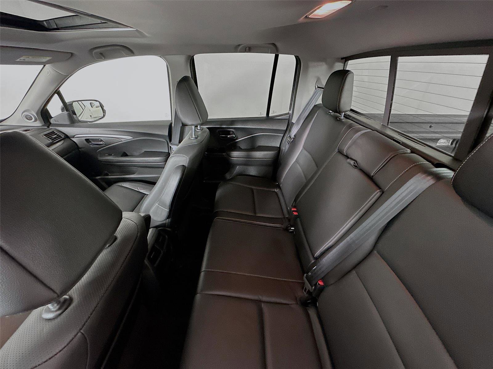 Used 2022 Honda Ridgeline RTL-E image 11