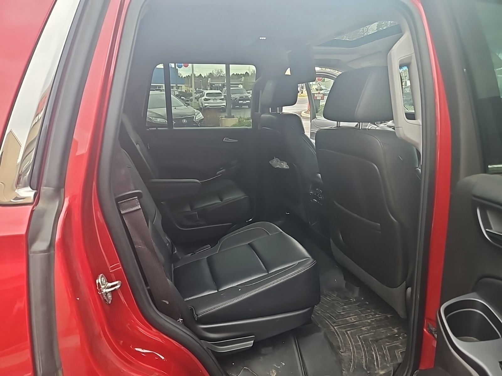 Used 2015 Chevrolet Tahoe LT image 28